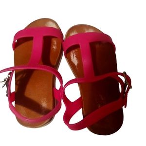 Pink girls sandals size 6
